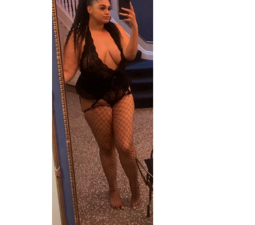 Escorts South East London Croydon - Photos for SLOPPIEST THROAT & THIC NATURAL BADDIE 💕😈