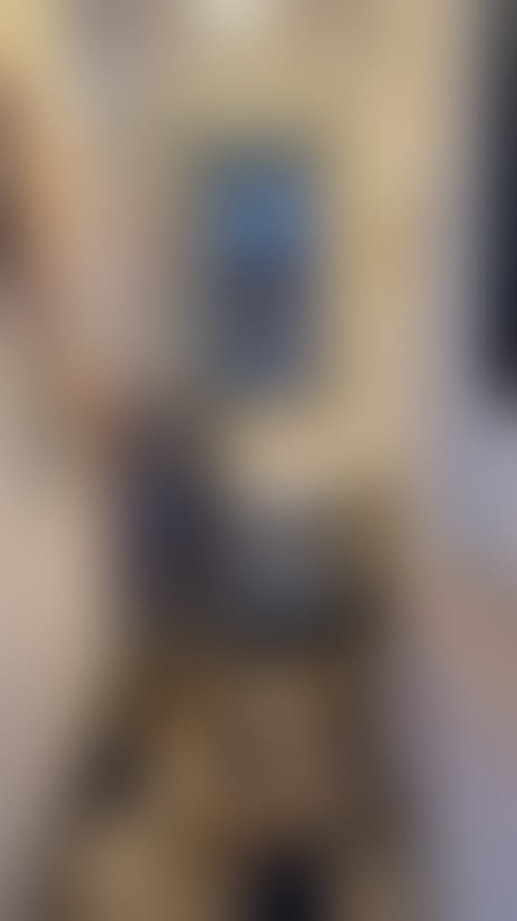 Escorts South West London Wimbledon - South West London - 