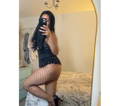 Escorts and Massages Wimbledon South West London - Photos for 🔥 STUNNING BRAZILIAN LAYLA BIG ASS💋👅❤️