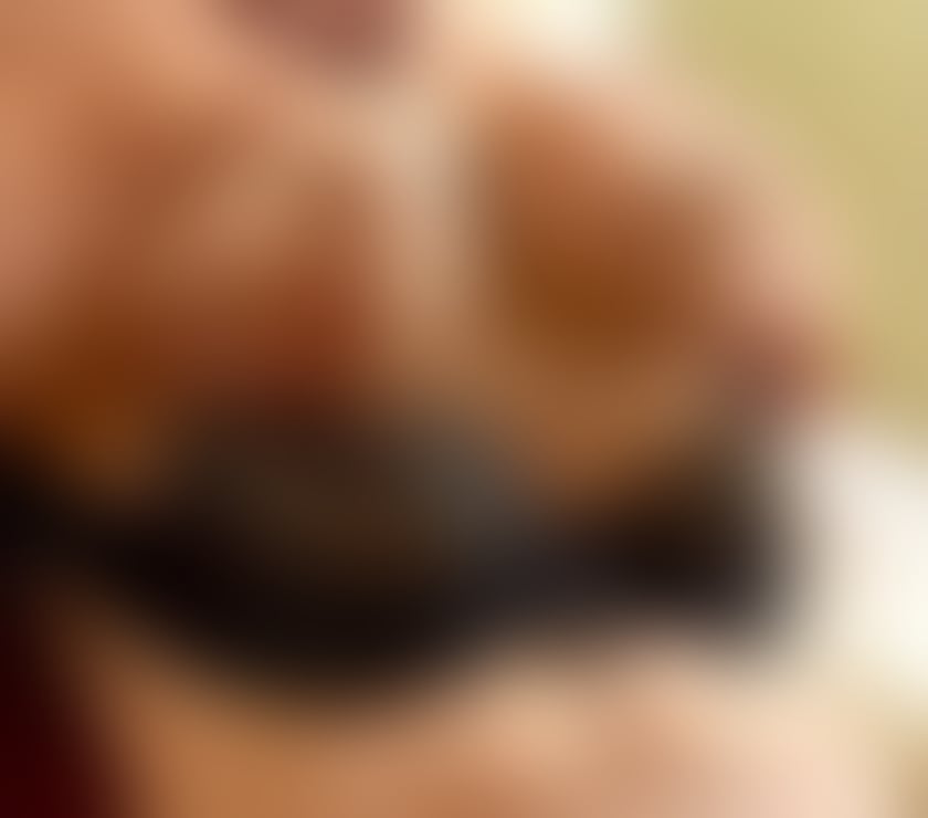 Escorts South East London Bromley - Photos for Mikaela hot 🔥, massage