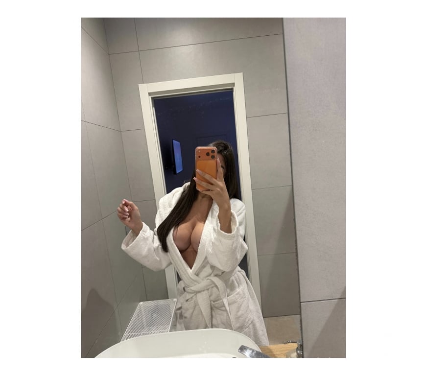Trans Escorts East Sussex Brighton - Photos for 💎 ALESSANDRA — ELEGANCE WITH A PLAYFUL SIDE 💎