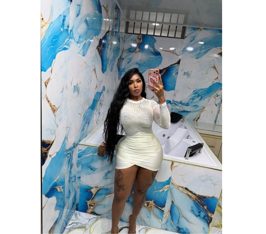 Escorts Cheshire East Crewe Green - Cheshire East - Photos for 🔥🌹✨ LATIN CURVES • PURE ELEGANCE ✨🌹🔥