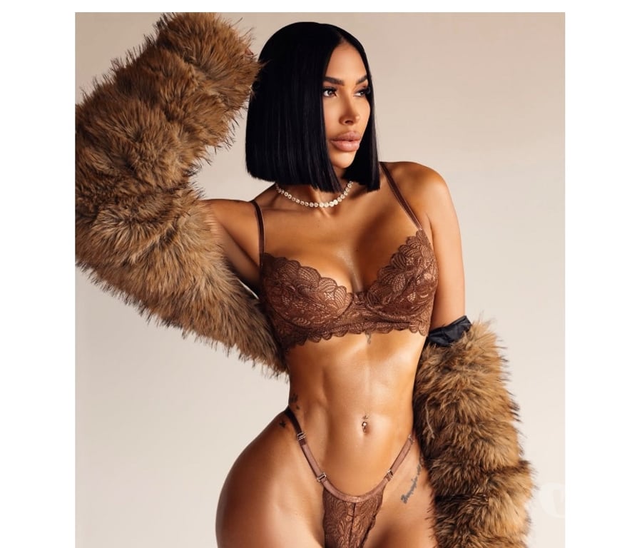 Escorts West London Hounslow - Photos for Elegance, charm and sophistication in truly exceptional ❤