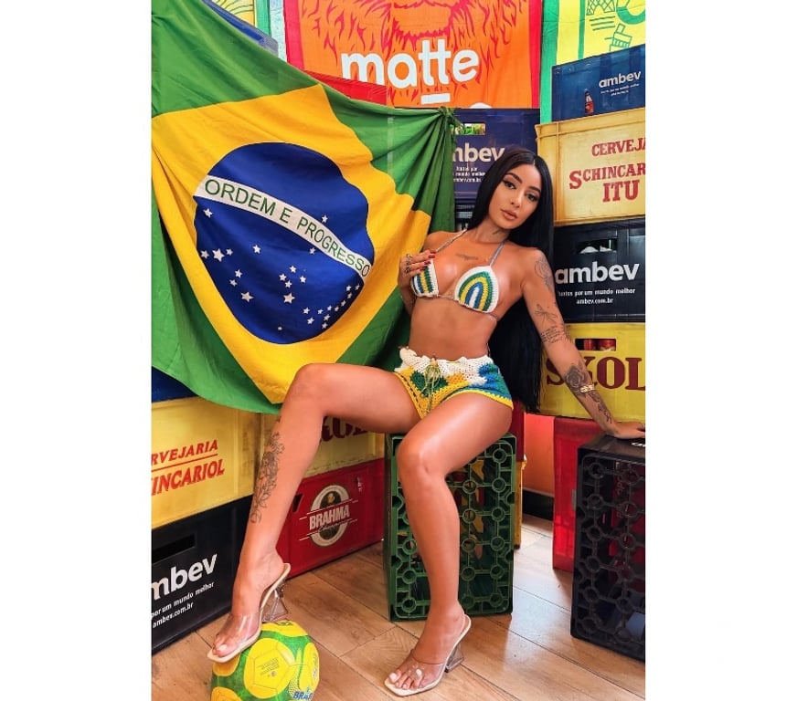 Escorts South West London Sutton - Photos for Nicolly Parthy Hot Brazilian