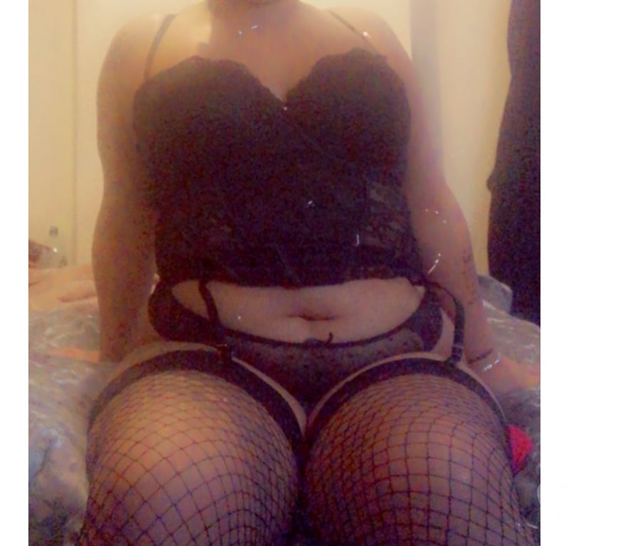 Escorts West Midlands Birmingham - Photos for DESI PAKISTANI AALIYAH ,IM WORKING IN THE CITY CENTRE😈