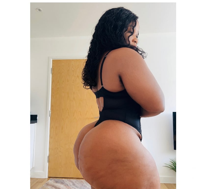 Escorts South West London Wimbledon - South West London - Photos for African Ebony Goddess