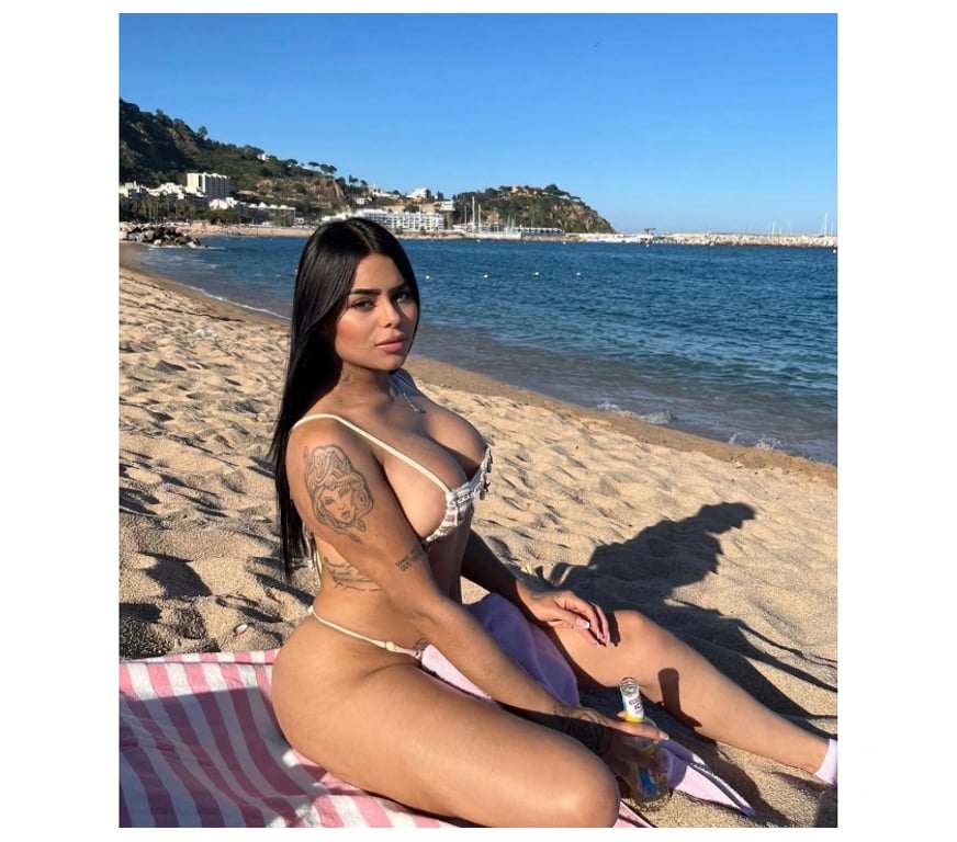 Escorts Hertfordshire Watford - Photos for STUNNING, FRIENDLY AND ATTRACTIVE & SEXY 💋