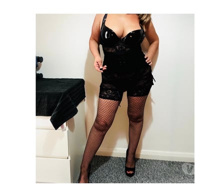 Escorts Exeter City Centre Exeter - Photos for Massage and Strap-on