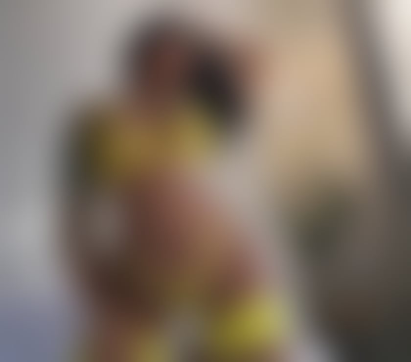 Escorts South East London Croydon - Photos for 🤍🐝 HONEY & SWEET 🍯💛 100% REAL - NATURAL 🔝