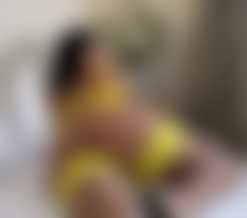 Escorts South East London Croydon - Photos for 🤍🐝 HONEY & SWEET 🍯💛 100% REAL - NATURAL 🔝
