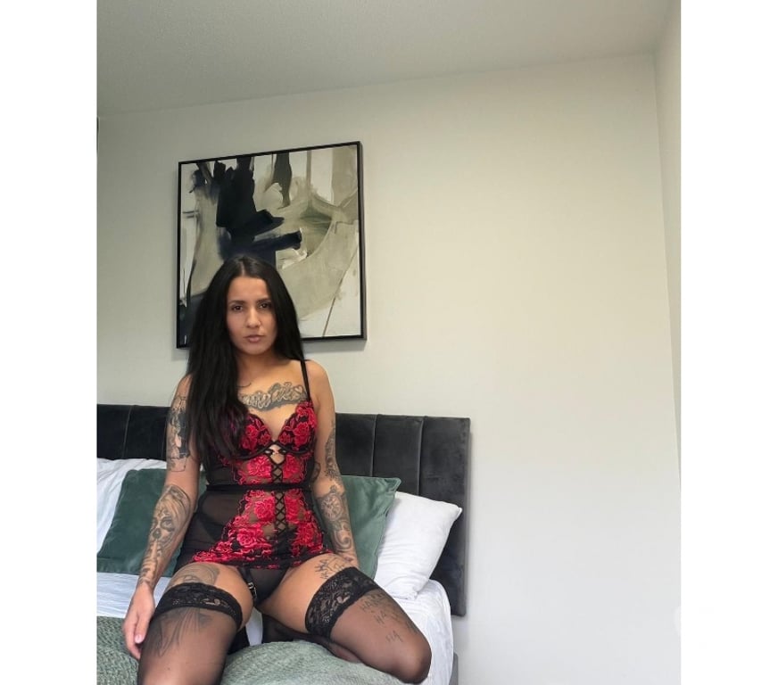 Escorts Slough Slough Town Centre - Slough - Photos for Agatha Galvao First time in the city