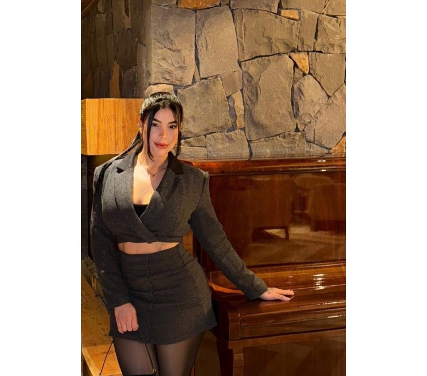 Escorts Surrey Spelthorne - Photos for Relaxing Massage And body-to-body massage