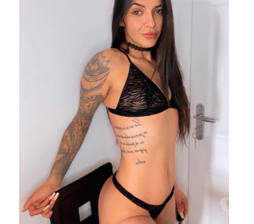 Escorts East London Canning Town - East London - Photos for Bia🇧🇷moreno 👸🏻NOFAKE