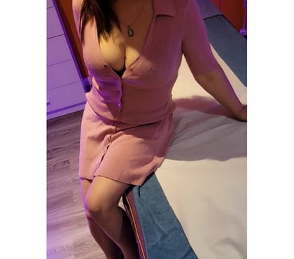  Escorts Uppermill Oldham - Photos for Exclusive Chinese Massage Service for Your Body