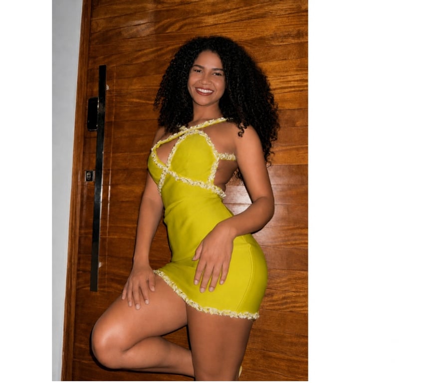 Escorts Surrey Guildford - Photos for Liz — 100% Real Photos | Elegant & Genuine 💋