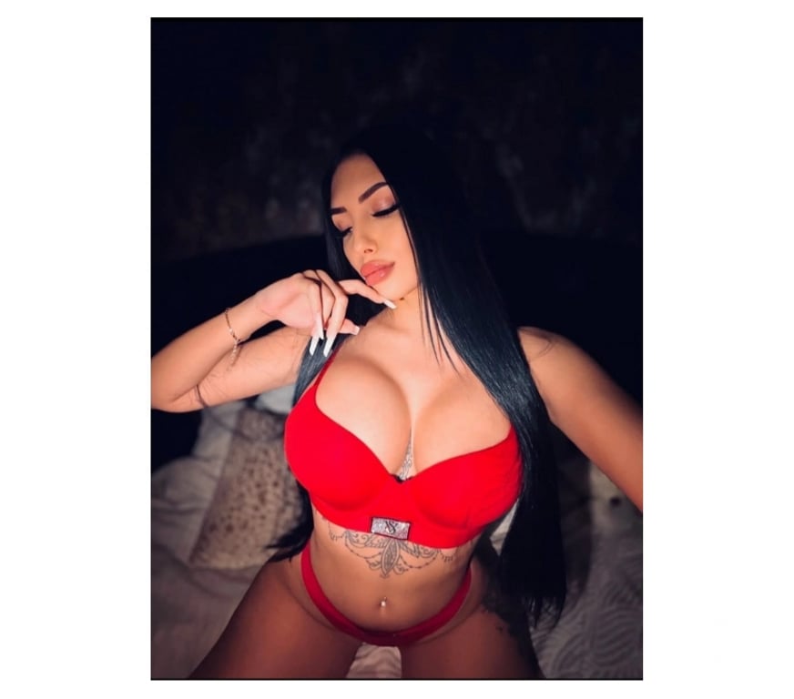 Escorts Surrey Elmbridge - Photos for New in town 🥰🥰🥰