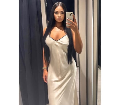  Escorts Wimbledon South West London - Photos for 🔥 SENSUAL AND SEXY GIRL READY FOR YOU 💋