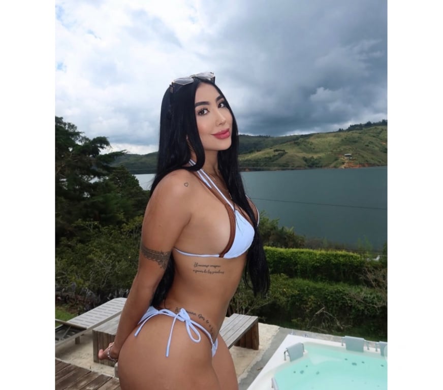 Escorts South West London Southfields - South West London - Photos for CHARMING, SEXY AND READY FOR YOU ❤️‍🔥💋
