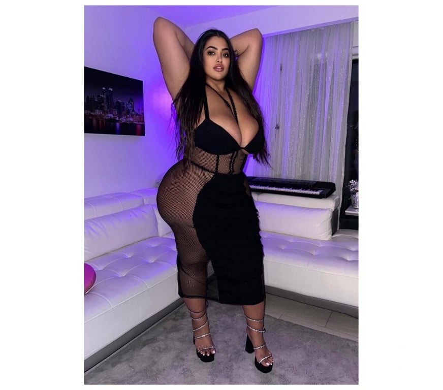 Escorts West Midlands Walsall - Photos for BIG ASS&BBW m party girls new i Sara