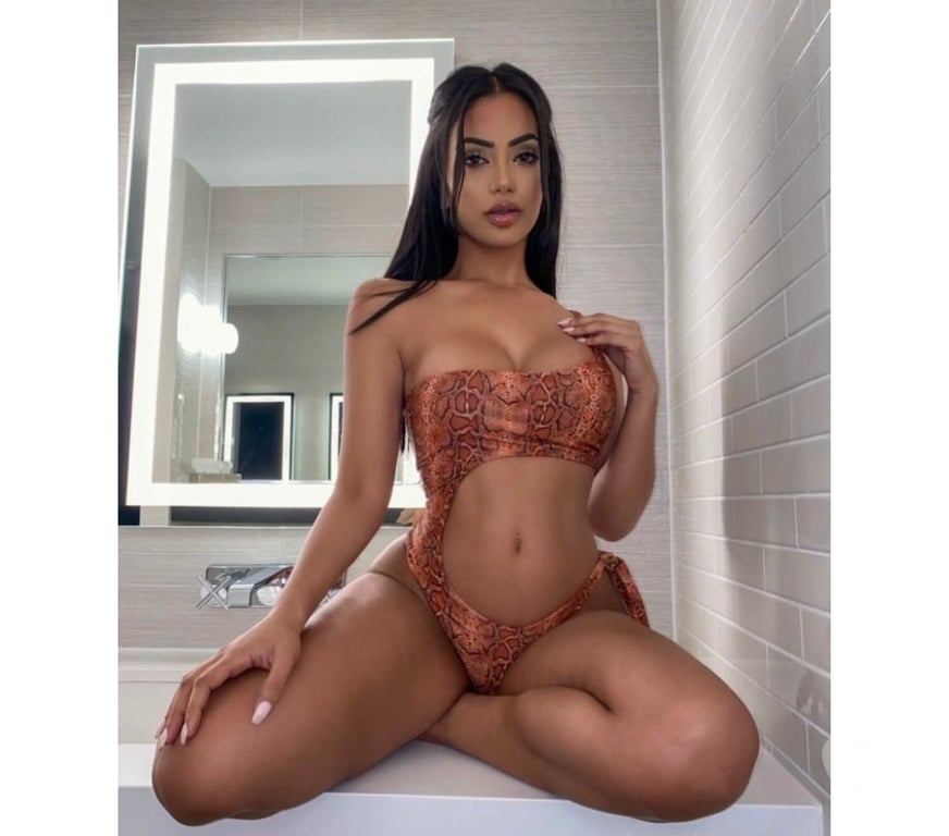 Escorts Glasgow Glasgow City Centre - Glasgow - Photos for 🫦 JULIA SEXY 🇧🇷 GIRLFRIEND EXPERIENCE 💕👅💦