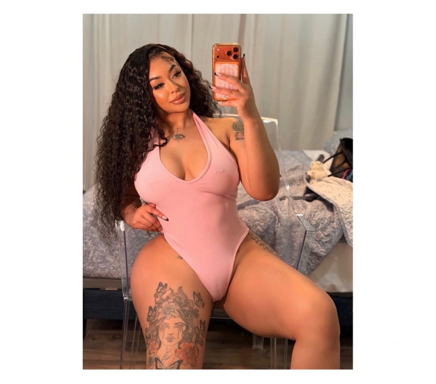Escorts West Midlands Birmingham - Photos for QUEEN ALWAYS OF FIRE