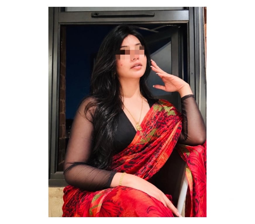 Escorts Leicestershire Leicester - Photos for Elegant & caring Indian Tamil girl new in Leicester