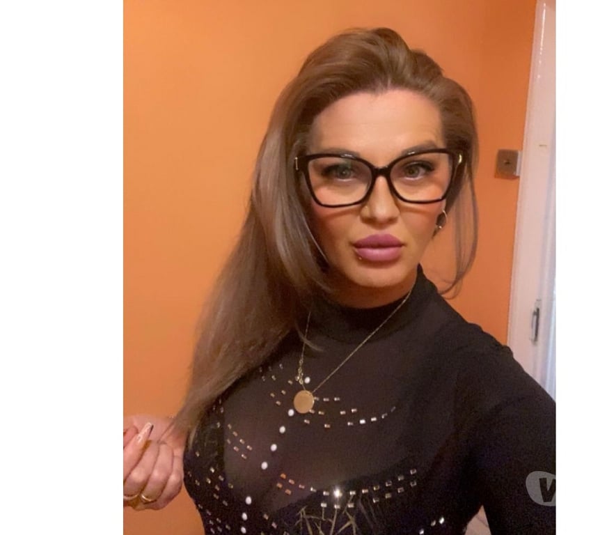 Escorts Hull Saint Andrew's - Quay Hull - Photos for Beautiful blonde party girl Jessie