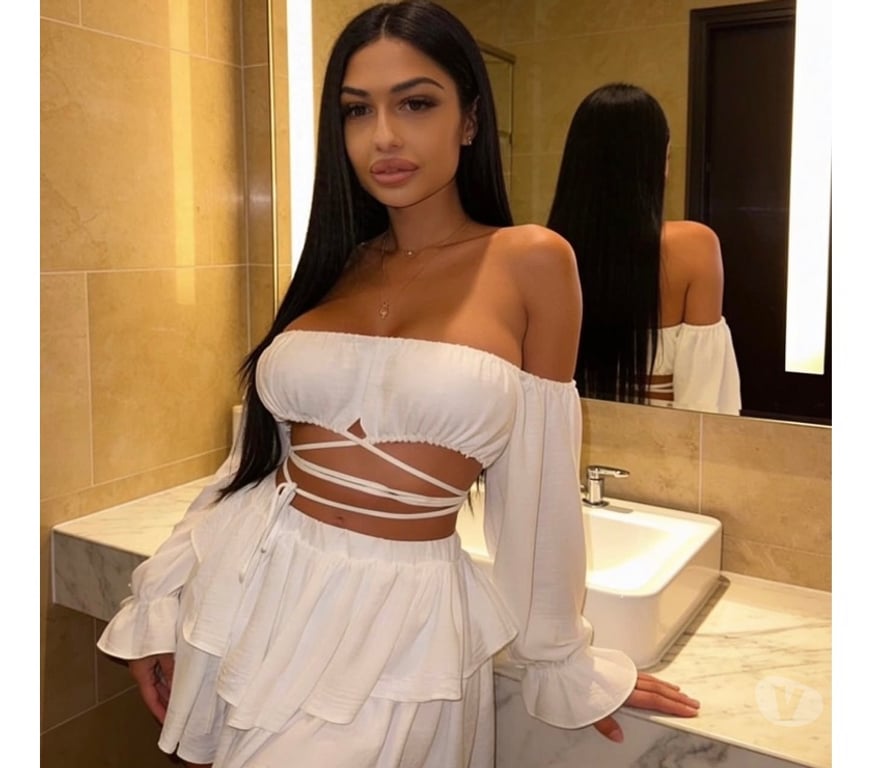 Escorts West Sussex Crawley - Photos for 🅾🅽🅻🆈 🅾🆄🆃🅲🅰🅻🅻
