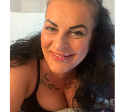 Escorts Leytonstone East London - Photos for Mature curvy lady for you ♥️