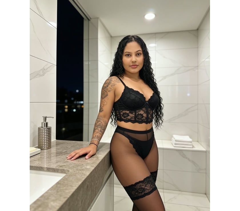 Escorts West London Acton - West London - Photos for LUNA NEW IN TONW NO RUSH FROM £40