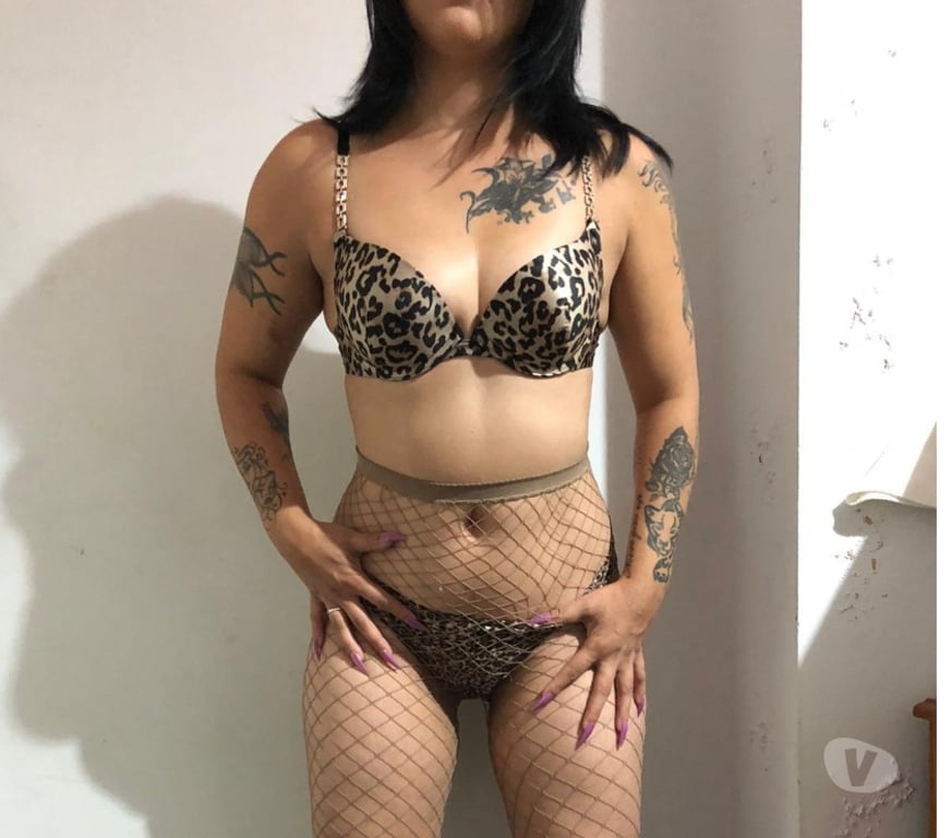 Escorts West Yorkshire Leeds - Photos for Extremely sexy hot girl for outcalls guys 😍😍