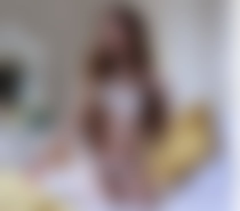 Escorts South West London Chelsea - South West London - Photos for Petite all natural girl next door