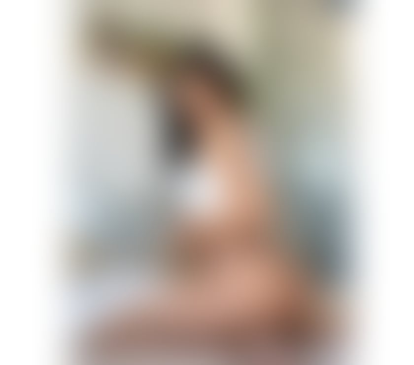 Escorts Staffordshire Stoke-on-Trent - Photos for Karoline, a hot Brazilian party girl 🔥💋