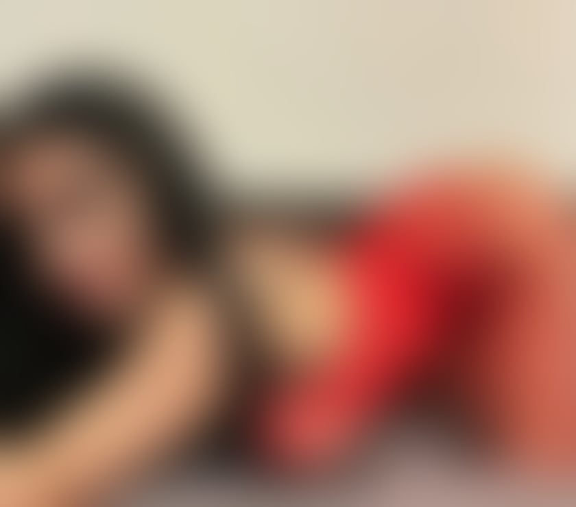Escorts and Massages Bradford City Centre Bradford - Photos for Sara 🌸full servus aucall party big boss 🌸