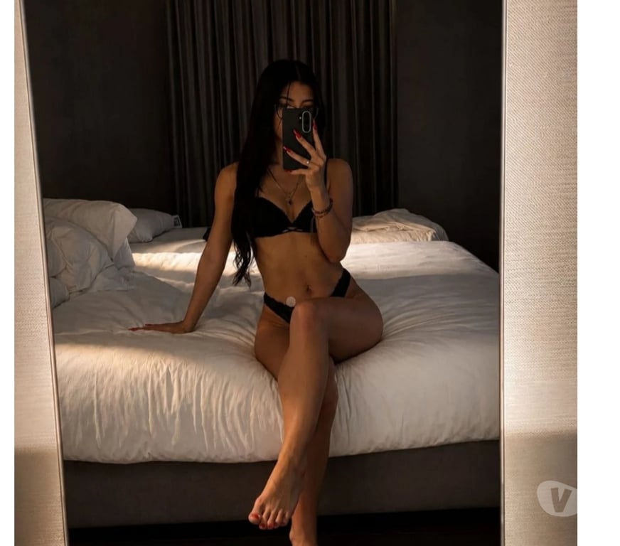 Escorts South East London Charlton - South East London - Photos for 💋 Clara 🍾 Party Girl 🥂 New in town 📍