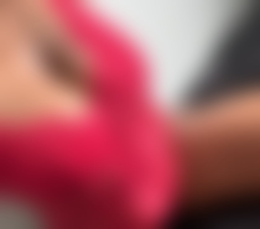 Escorts Hammersmith West London - Photos for down to earth woman in Hammersmith