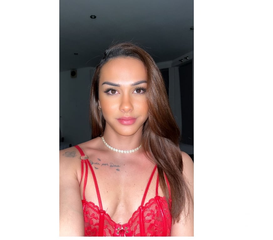 Trans Escorts Bedfordshire Luton - Photos for Sexy trans woman in the city 🇧🇷