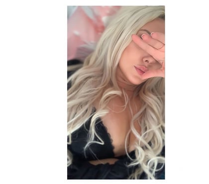  Escorts Richmond Richmond upon Thames - Photos for New blonde bombshell in Twickenham