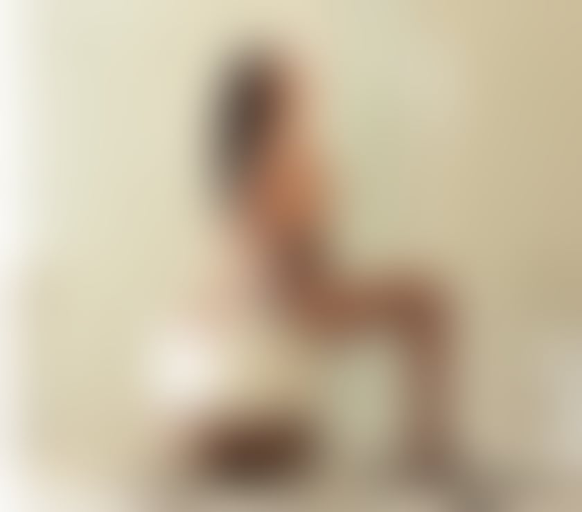 Escorts East London Stratford - East London - Photos for Amanda - Brazilian - Party