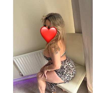  Escorts Brent Park North West London - Photos for ❤️BLONDE❤️HUNGARIAN ❤️