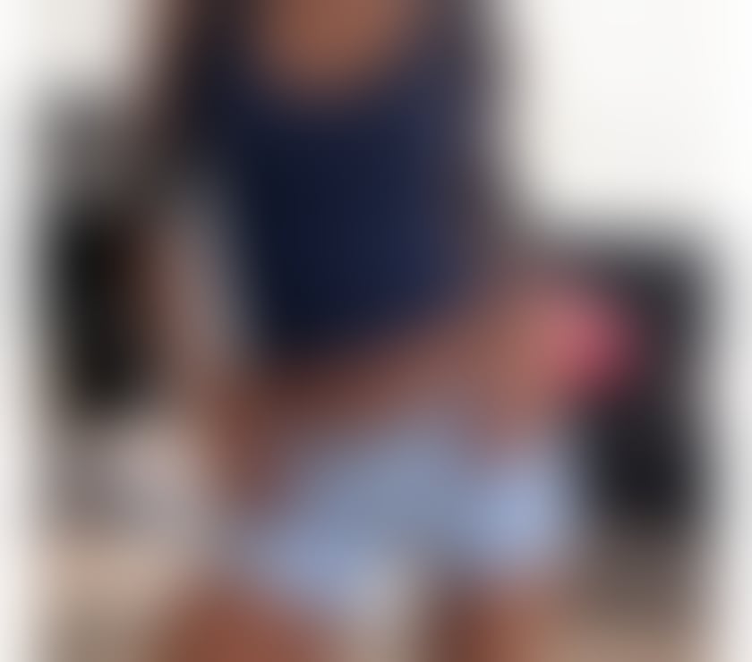 Escorts East London Canary Wharf - East London - Photos for AMELIA DARLING. 19-YR- POLYSEXUAL- BRITISH MIXED-RACE