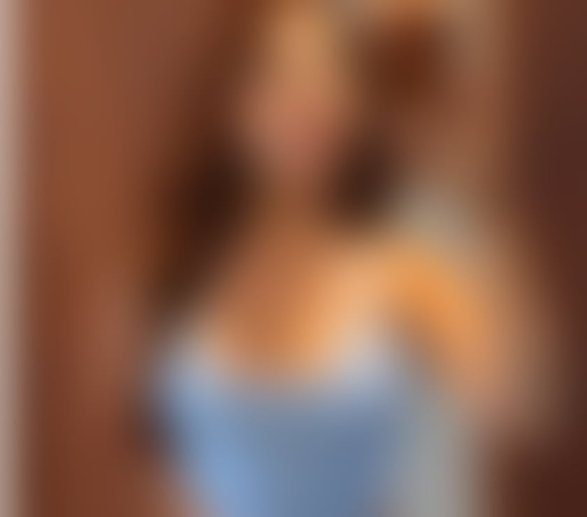 Escorts Kent Ashford - Photos for HOT BRAZILIAN🔥 redhair party girl❤️‍🔥