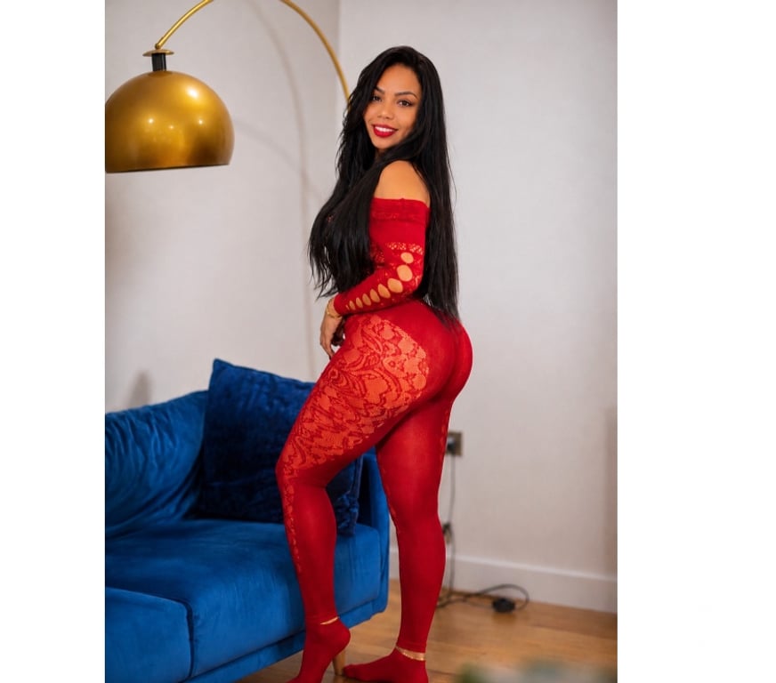 Escorts Bedfordshire Luton - Photos for Brasileira 🇧🇷 Bunda grande 🍑🥰