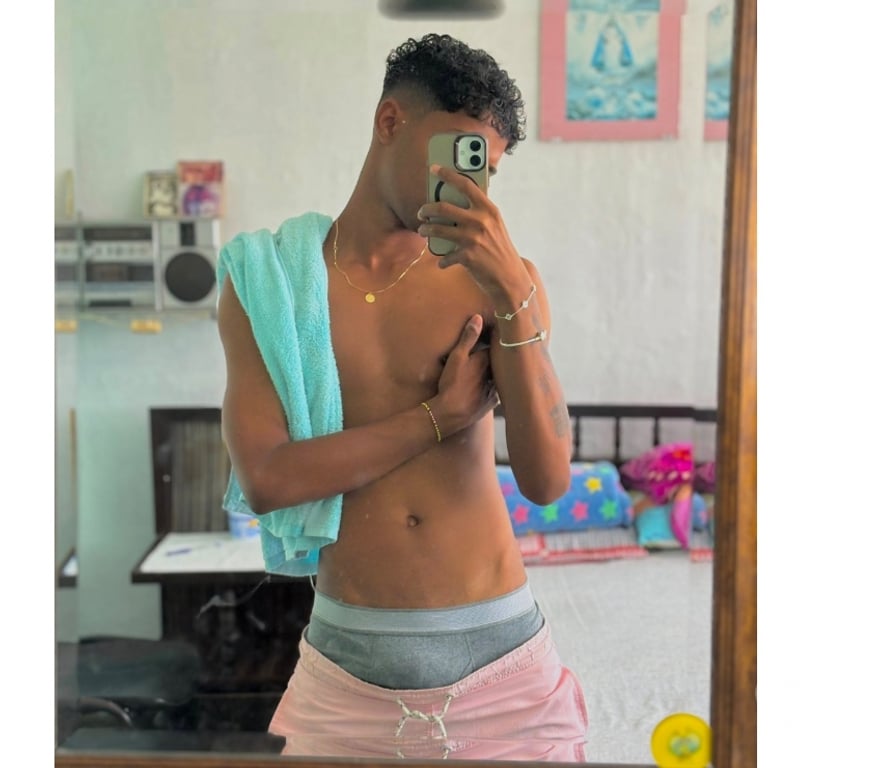  Gay massage Derbyshire Derby - Photos for Felipeesousa😍🥇