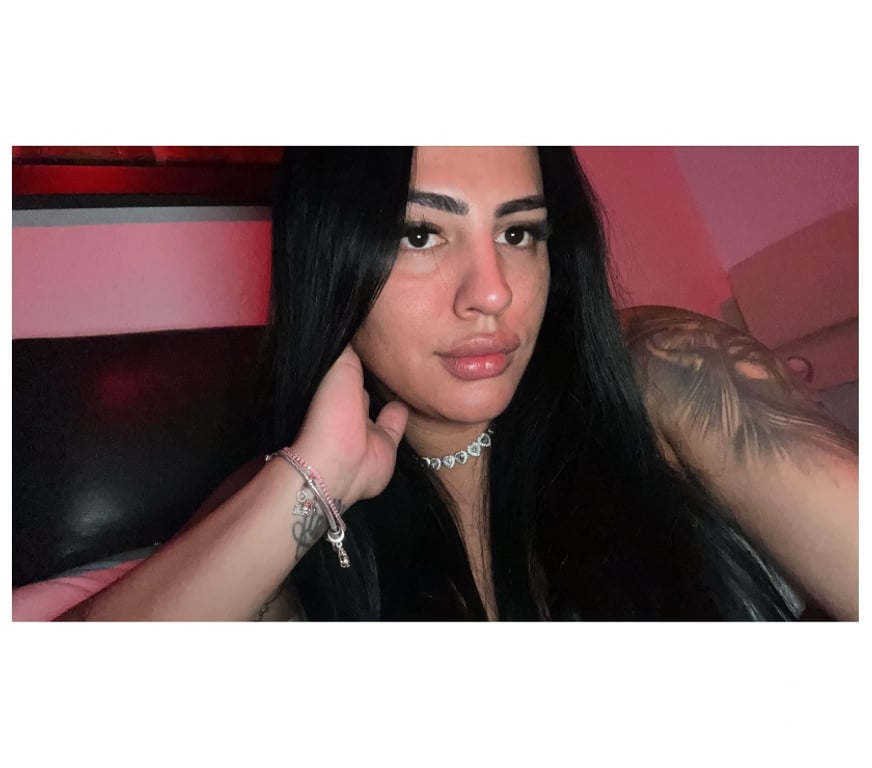 Escorts Windsor and Maidenhead Windsor - Windsor and Maidenhead - Photos for Verified 🇧🇷Beautiful Brazilian, Warm & Charming✨
