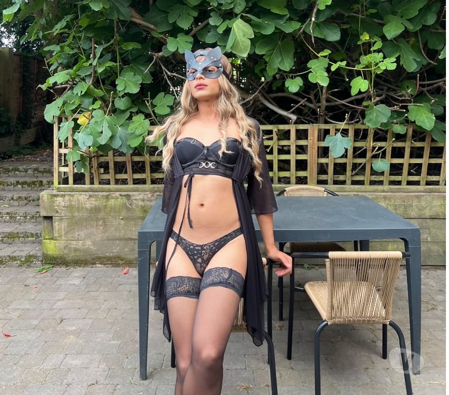 Trans Escorts Lancashire Preston - Photos for Bruna Brazilian 🇧🇷 TOP AND BOTTOM 🔥