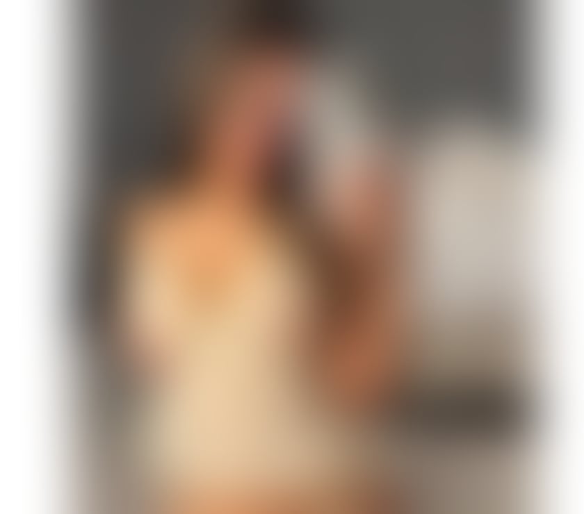 Escorts East London Redbridge - Photos for Proud Latina Lili party💯