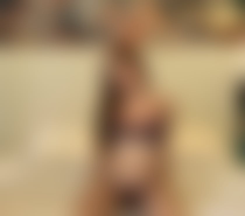 Escorts Cornwall Truro - Cornwall - Photos for ONLY THIS WEEK IN TOWN