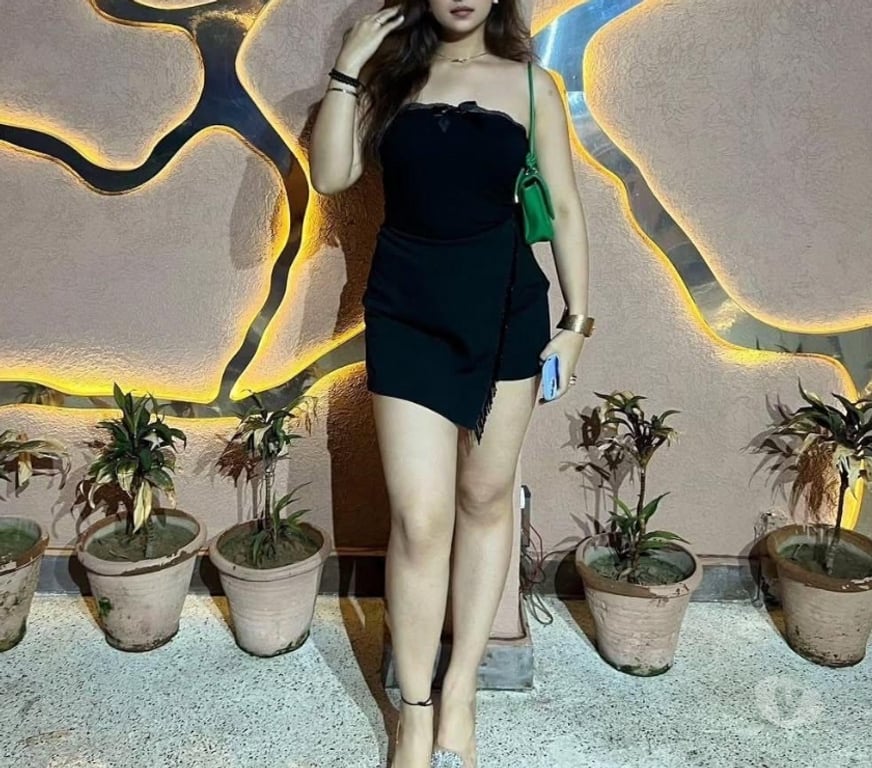 Escorts Ealing Southall - Ealing - Photos for Discreet indian girl