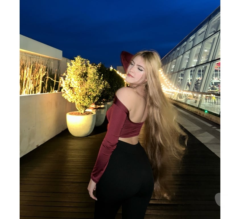 Escorts North West London Hendon Central - North West London - Photos for Milly! Perfect Party Girl 🥳🎉 GFE